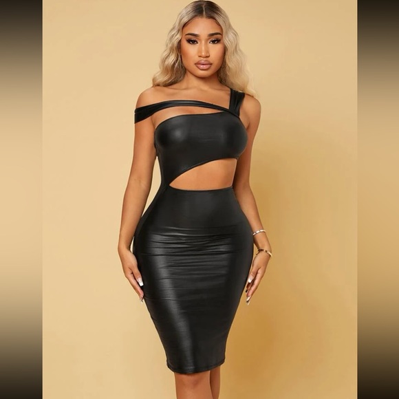 Women’s PU dress -perfect for date night - Picture 1 of 1